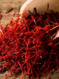 تصویر 3 از زعفران کادویی سحر خیز با بسته‌ بندی شیک مناسب هدیه